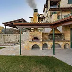 Alkiona Cozy Mountain Retreat With Stunning Views By Greece Lägenhet